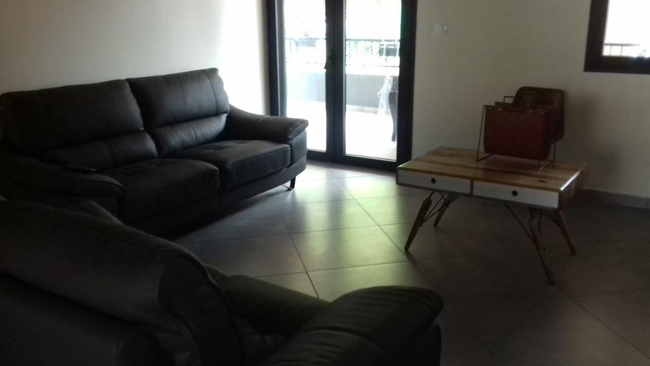 Location Meuble A Salazie 호텔 외부 사진